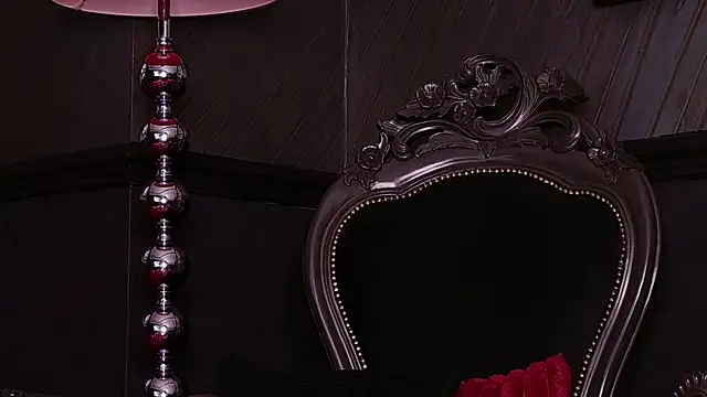 Watch MistressEly live on EroticFlix - High definition streams