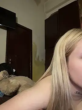 zalkyavril (F young) - Meta