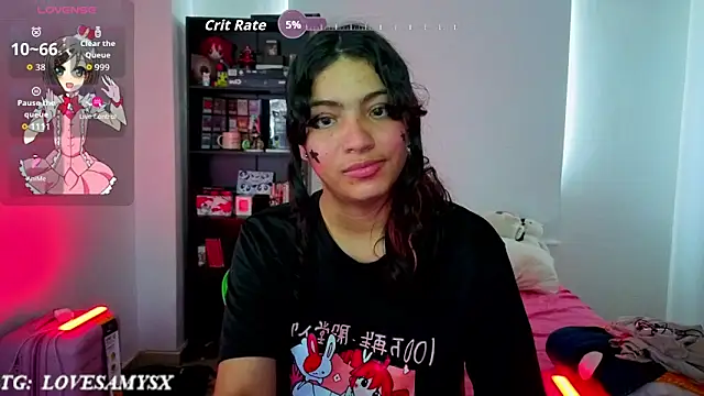 Lovelyamyy webcam