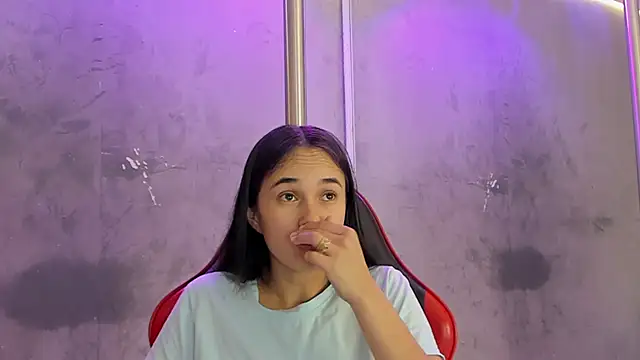 alice__susan webcam