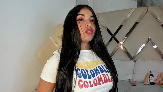 honeyhtx live cam on StripChat