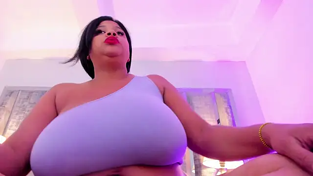 Ciara_Benet webcam