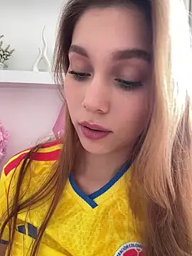 Nikii__ webcam