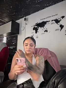 Isabella-Teen webcam