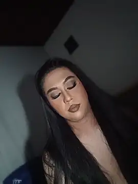 mistress_loy (T young) - FUCK ME OR I FUCK YOU??