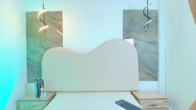 TONY_FOXX1 webcam