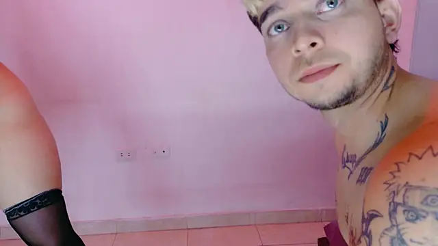 AliceandMax webcam