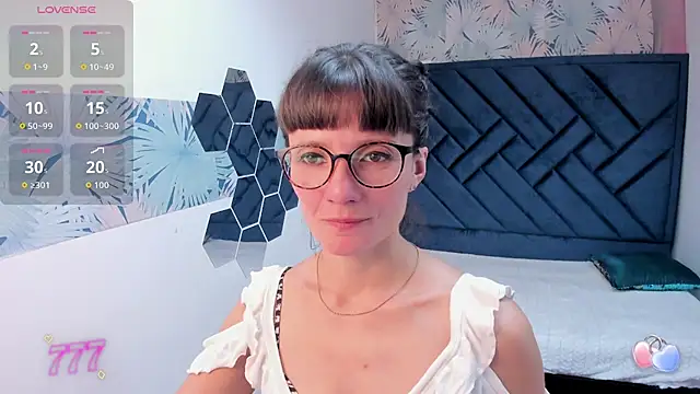Valery_More__ webcam