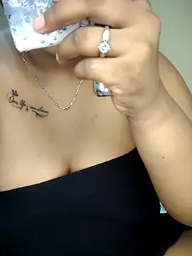 Marathi_khushi1 webcam