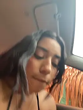 SaryJonex webcam