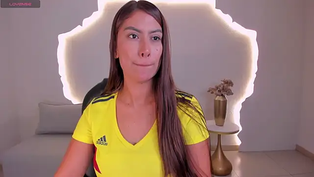 ArianaDumont webcam