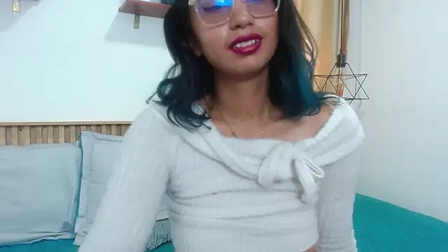 Violet_2003 webcam