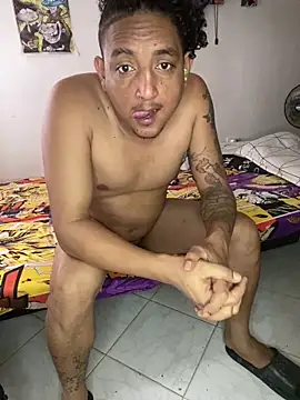 Gio_khalifa webcam