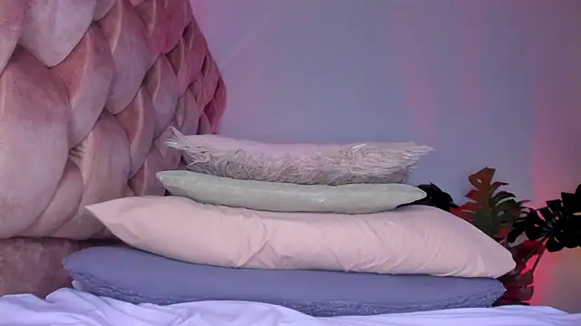 Voluptupus-girl webcam