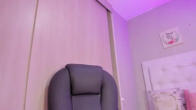 nicole__parker1 webcam