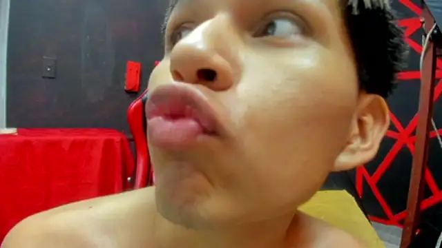 chick_angel webcam