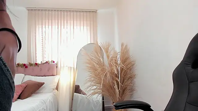 Charlotte_pleasure webcam