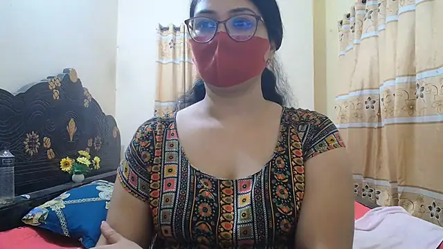 elena_cruz5 (F young) - ass hole flash