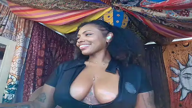 Watch ElizaGrey_ live on EroticFlix - High definition streams