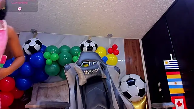 lia_16 webcam