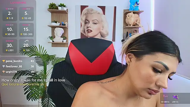 SALOOMEE__ webcam