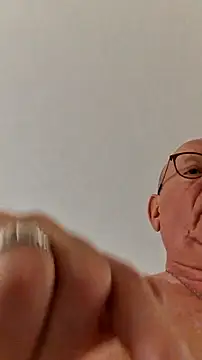 andrejoyfull64 webcam