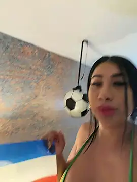 kiim_taaylor webcam