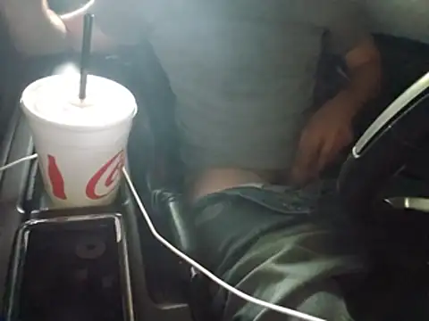 Spunwhiteboy1992 webcam