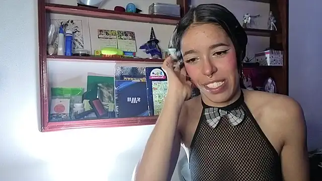 stephania_t webcam