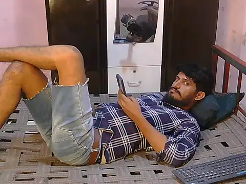 HotXKrish webcam