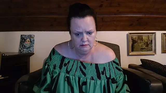 TiffanyMature webcam