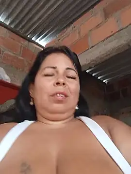 Mother-Big-tits webcam