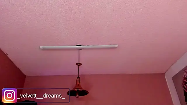 Velvet_Dreamss webcam