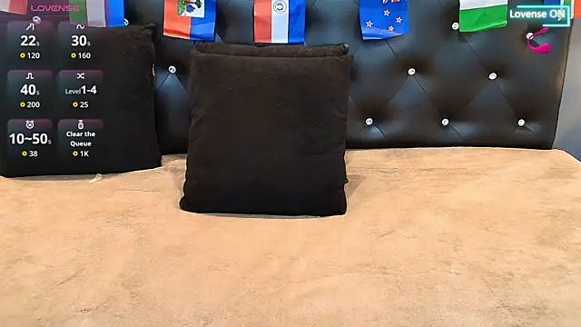 Chloebrunnie webcam