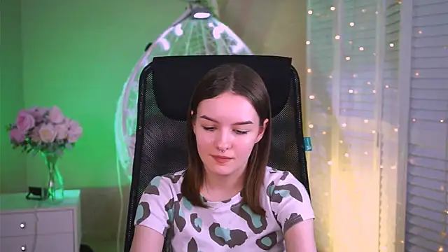 kelliebanshe - KellieBanshe's free webcam - UK Sex Cams