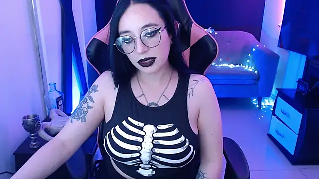 Nyxnocturne webcam