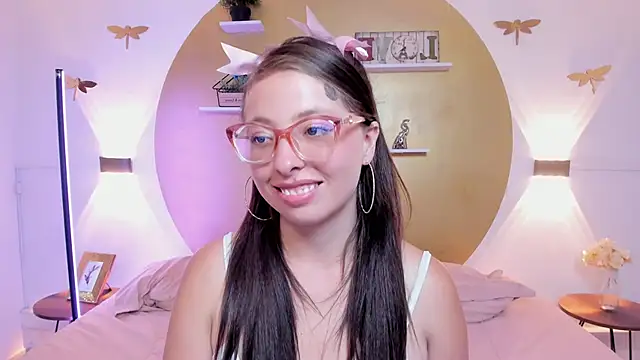 Lenna_Phillips webcam