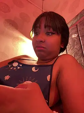 Kristen_black_ webcam