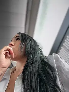 Watch __IRIS__ live on EroticFlix - High definition streams