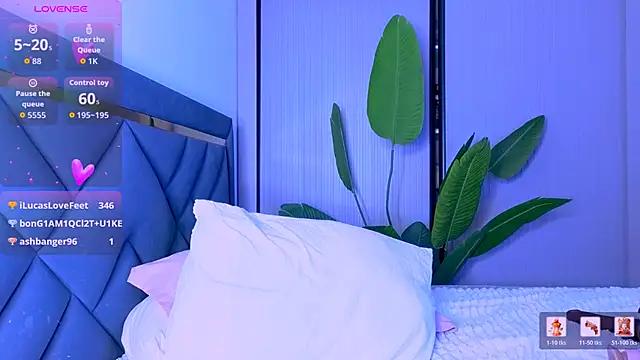 Mia_Tin webcam