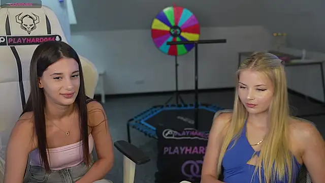 Melissa_kiss054 webcam