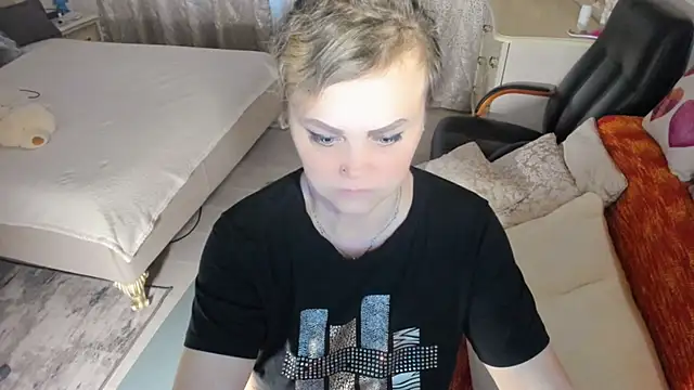 MildMature webcam