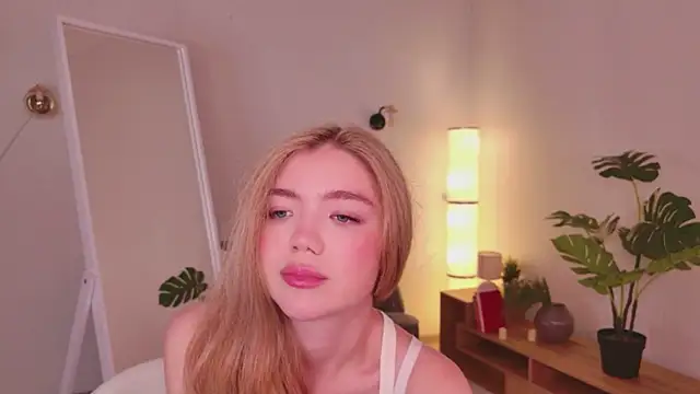 Rita_Shy webcam