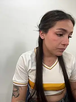 Alyha_cortes_ webcam