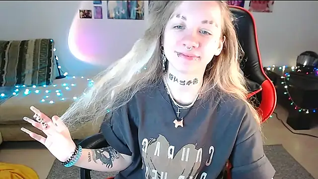 Nica_Kawaii webcam