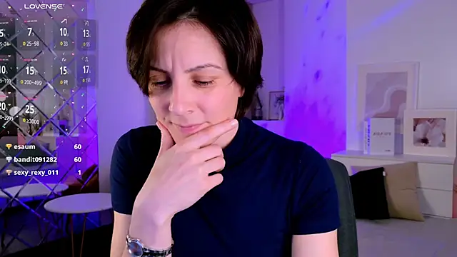 Watch LorenDaze live on EroticFlix - High definition streams