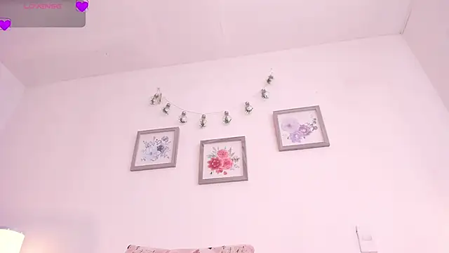 Watch mely_rosse_ live on EroticFlix - High definition streams