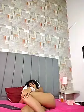 jade_roush webcam
