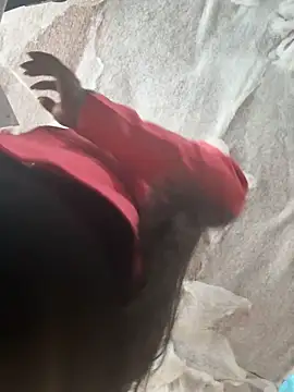 isabellamariet (G young) - red and shiny ass