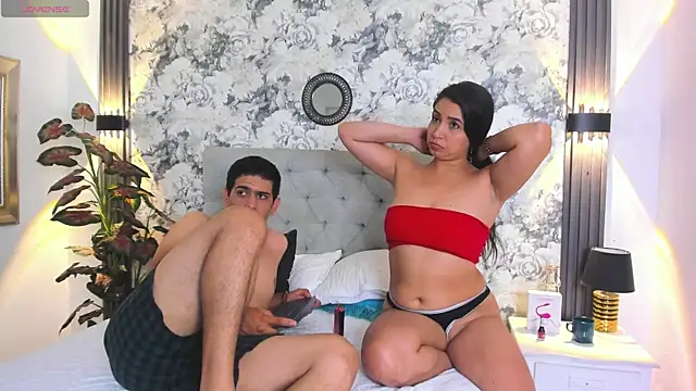 alexxa_and_sadman webcam